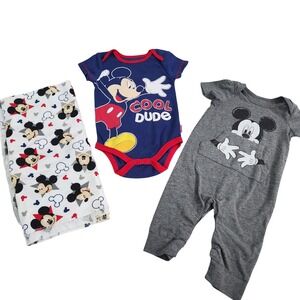 Disney Baby Mickey Mouse 3 Piece Set Bodysuit Romper Blanket size 3-6 Months